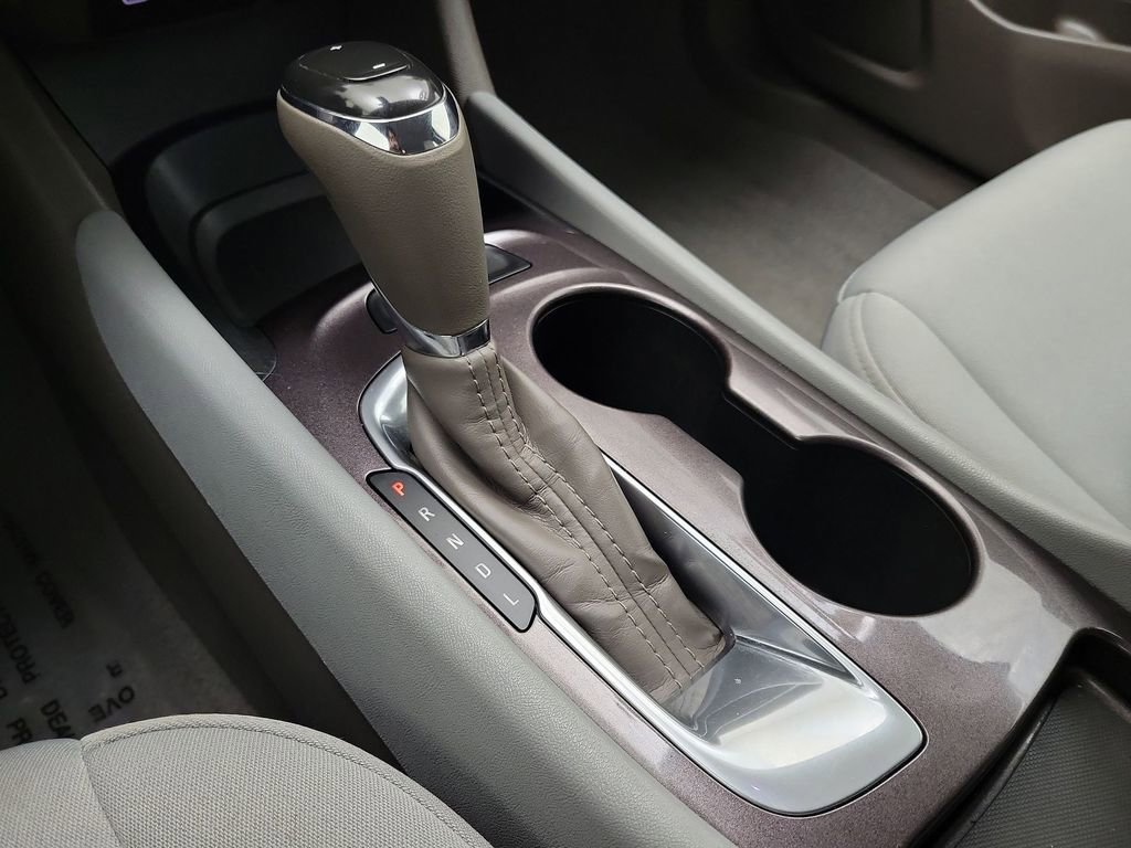 Used 2019 Chevrolet Malibu LS image 15