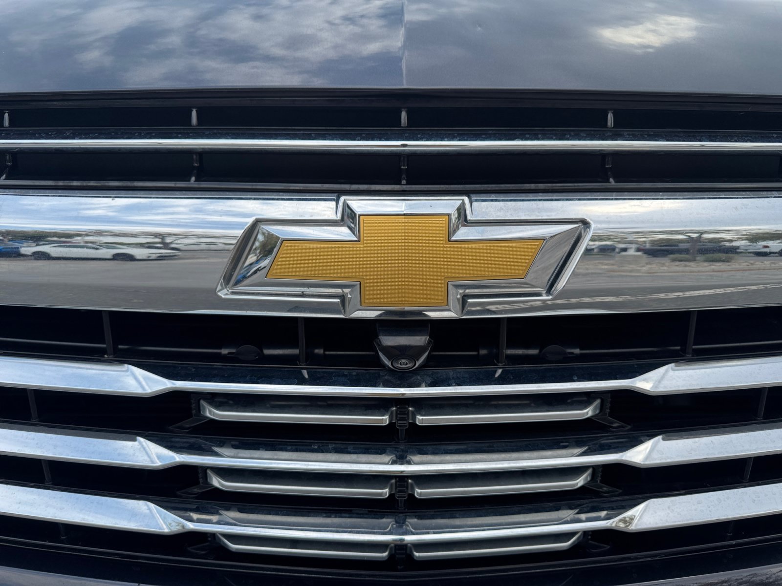 Used 2025 Chevrolet Tahoe Premier AWD/4WD image 9