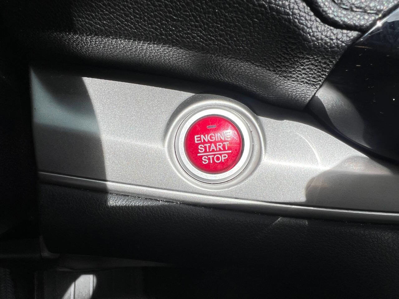 Used 2016 Honda CR-V EX image 21