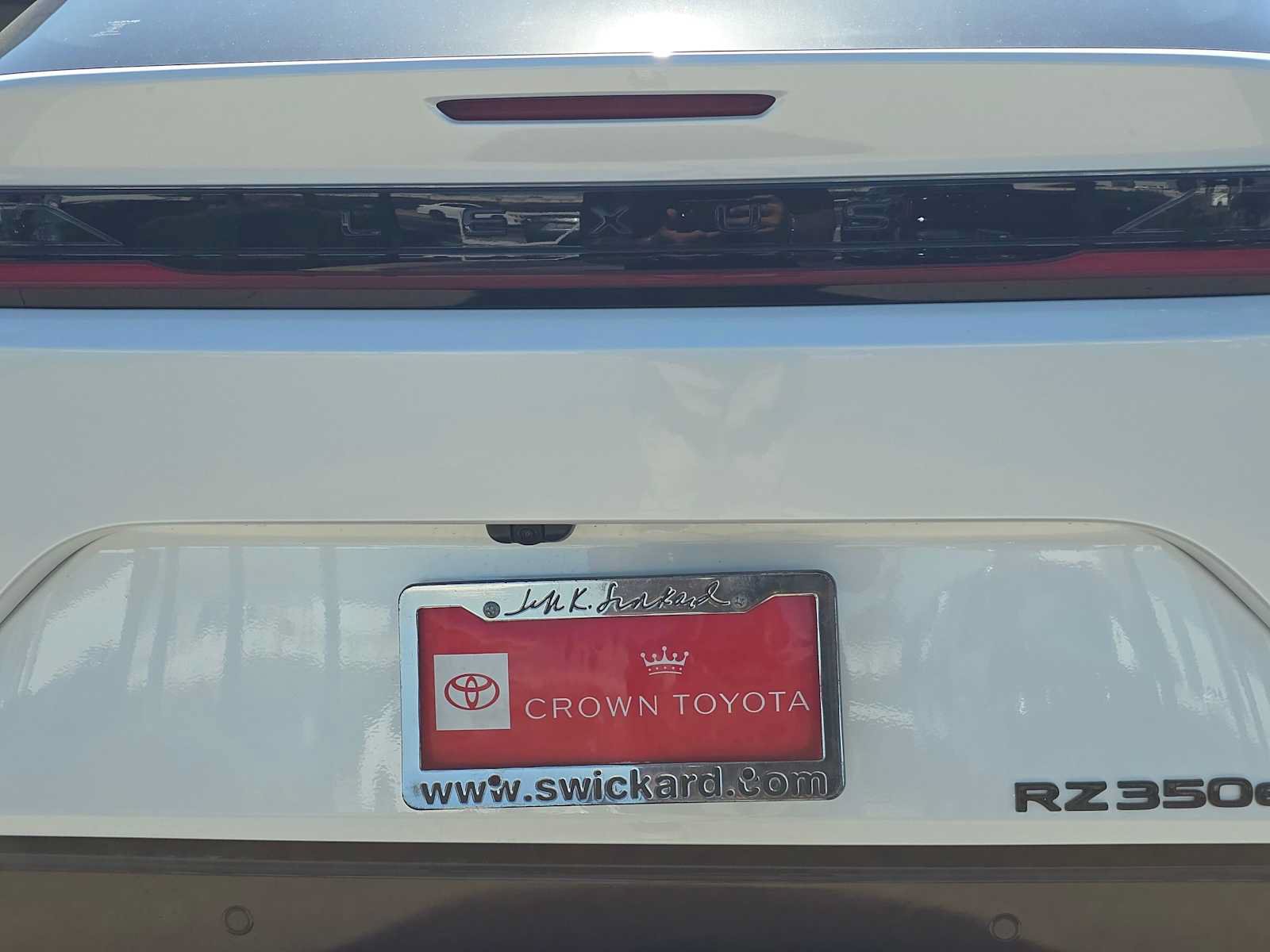 Used 2026 Lexus RZ 350e 2WD w/ Accessory Package (Z2) image 13