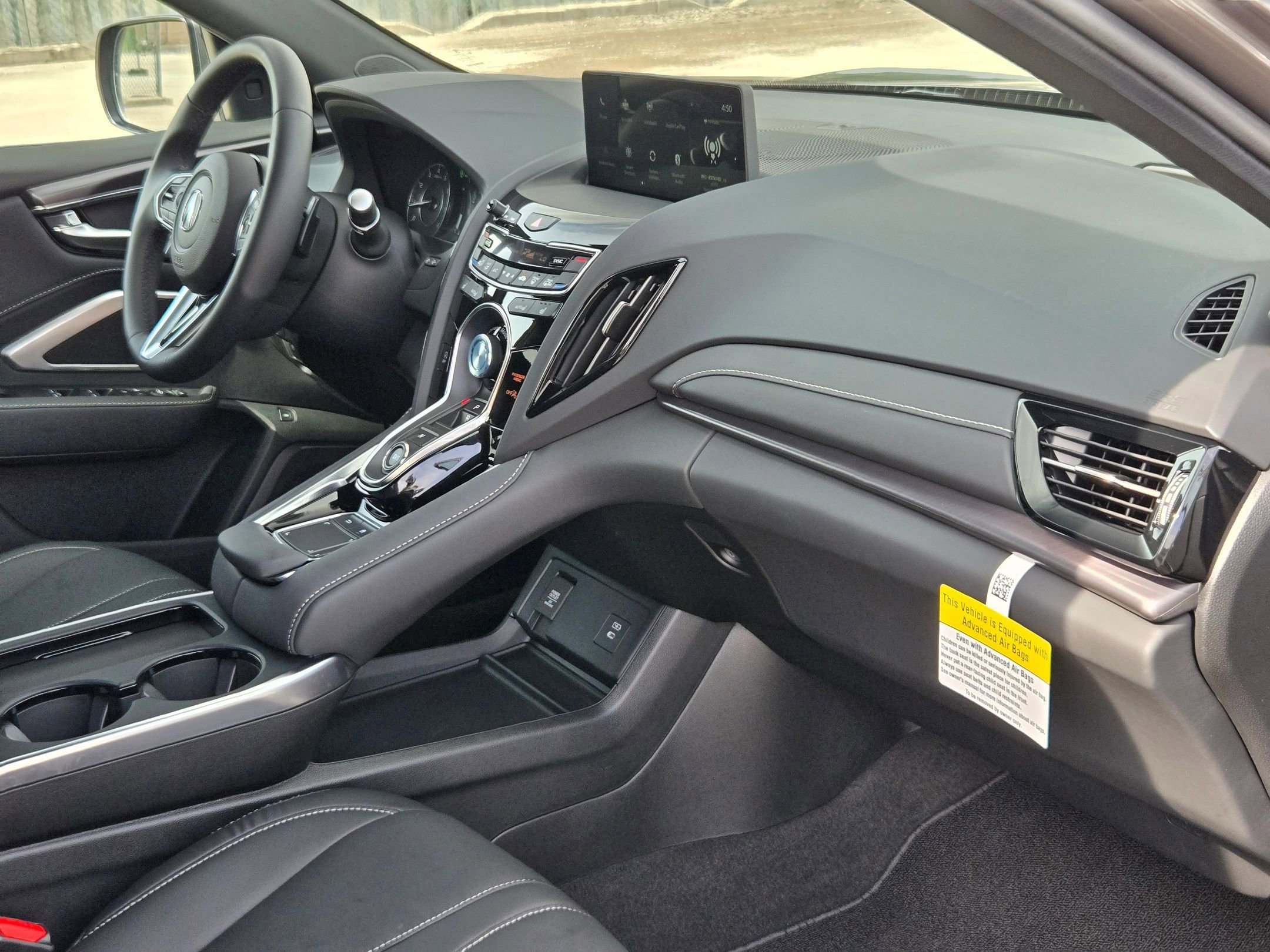 Used 2025 Acura RDX SH-AWD image 29