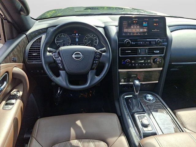 Used 2023 Nissan Armada Platinum w/ Captain's Chairs Package AWD/4WD image 13