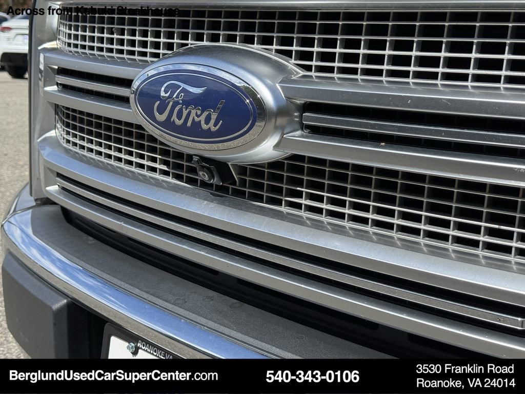 Used 2016 Ford F150 Platinum w/ Equipment Group 701A Luxury image 32