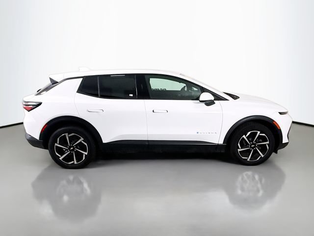 Used 2026 Chevrolet Equinox EV LT FWD image 25