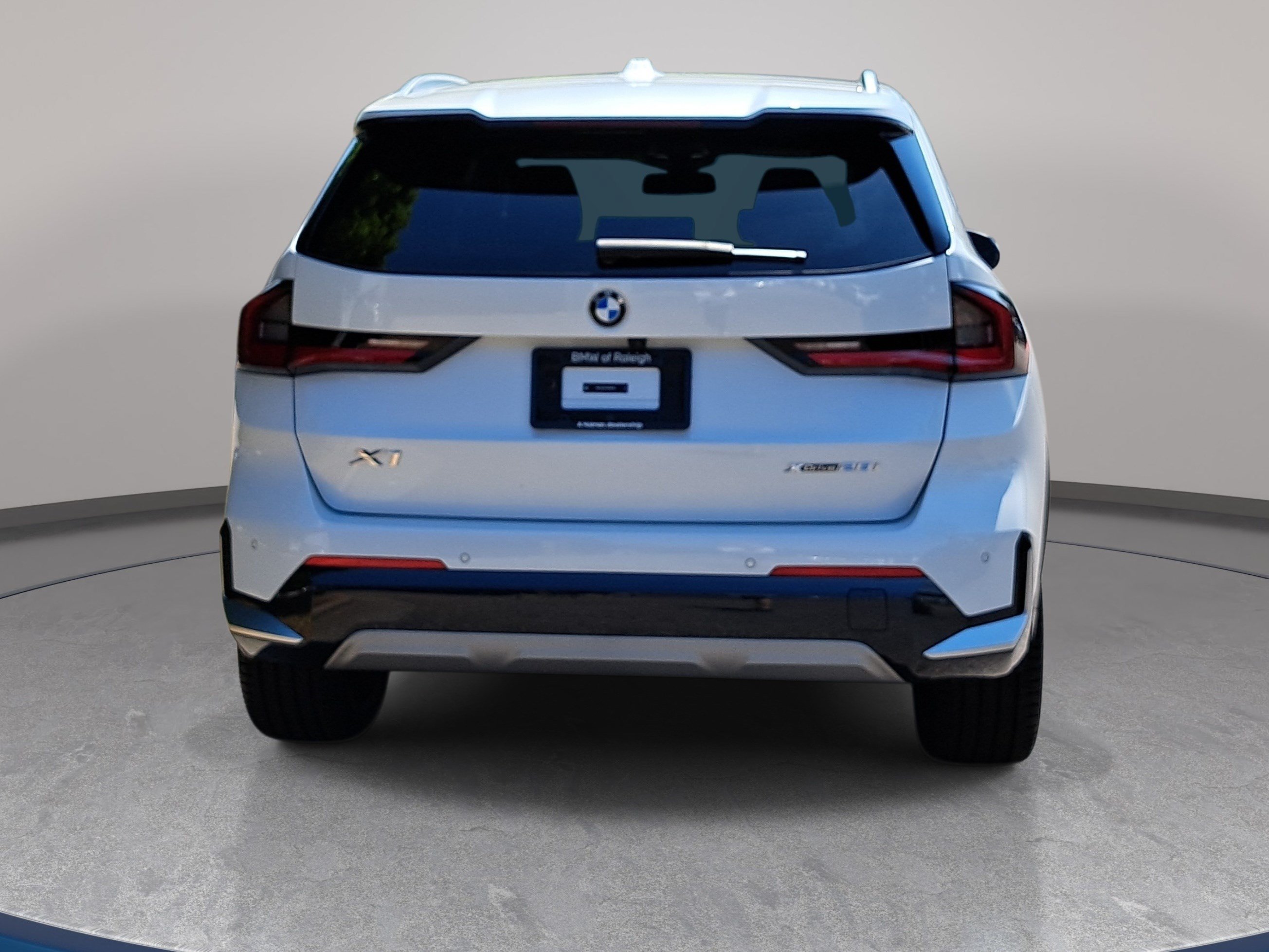 Certified 2023 BMW X1 xDrive28i w/ Convenience Package AWD/4WD image 7