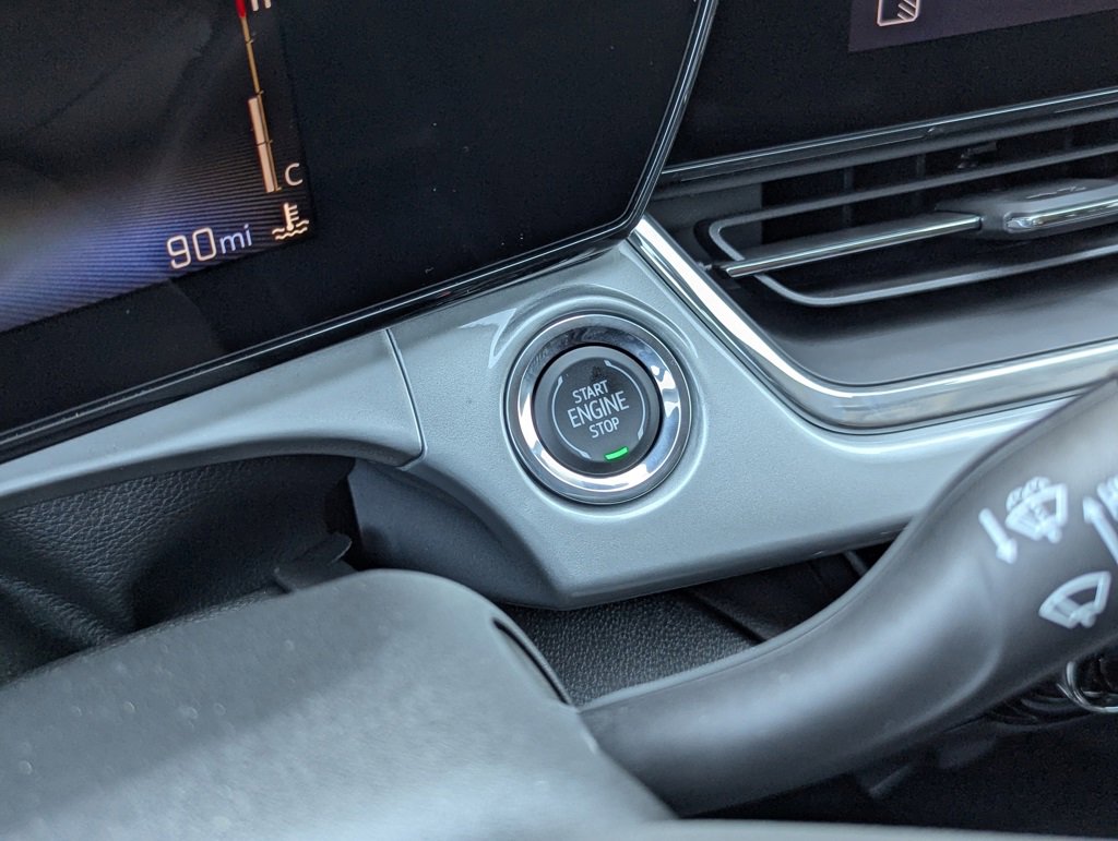 New 2025 Chevrolet Trax LT w/ LT Convenience Package image 22