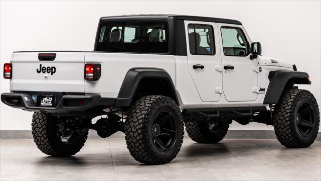 Used 2025 Jeep Gladiator Sport AWD/4WD image 8
