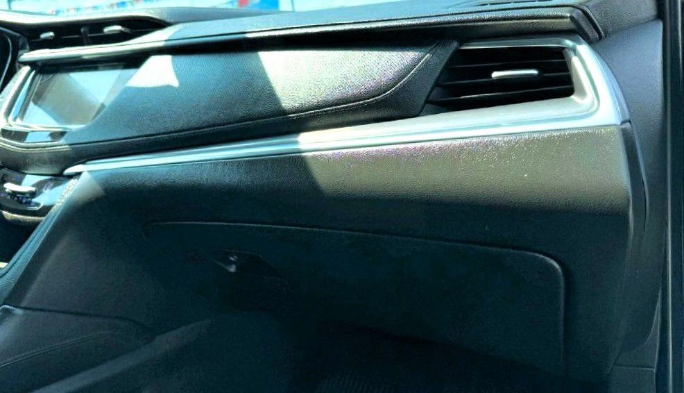 Used 2019 Cadillac XT5 Luxury image 16