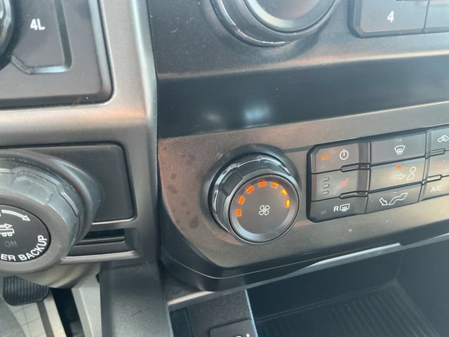 Used 2020 Ford F150 XLT w/ Equipment Group 302A Luxury AWD/4WD image 18