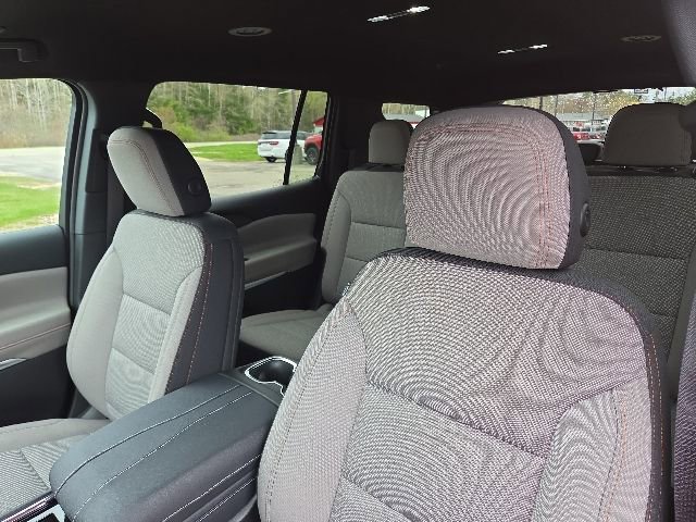 New 2026 Chevrolet Traverse LT w/ Midnight/Sport Edition AWD/4WD image 18