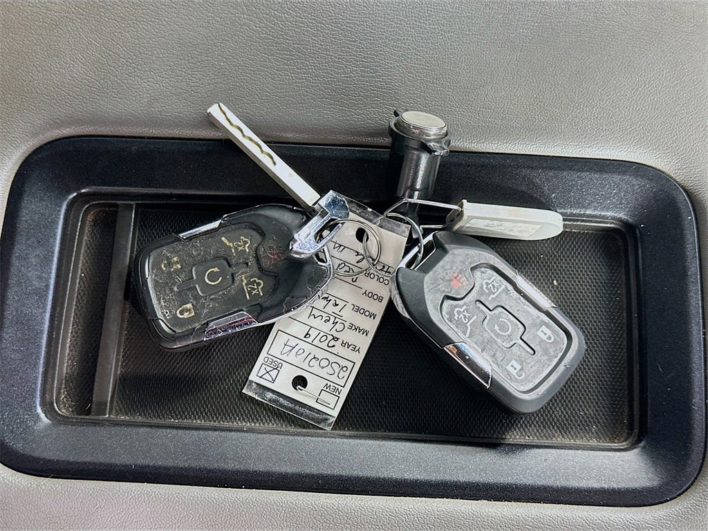 Used 2019 Chevrolet Tahoe LT w/ LT Signature Package image 36