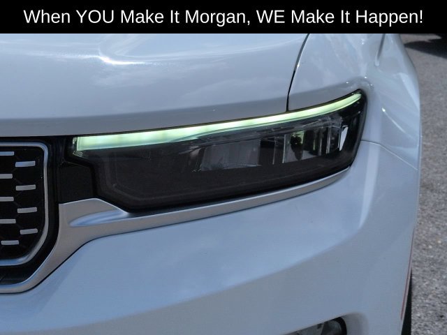 Used 2024 Jeep Grand Cherokee Summit AWD/4WD image 12