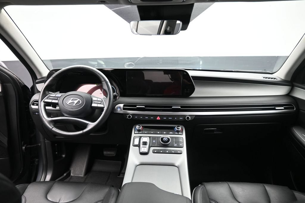 Used 2025 Hyundai Palisade SEL FWD image 17