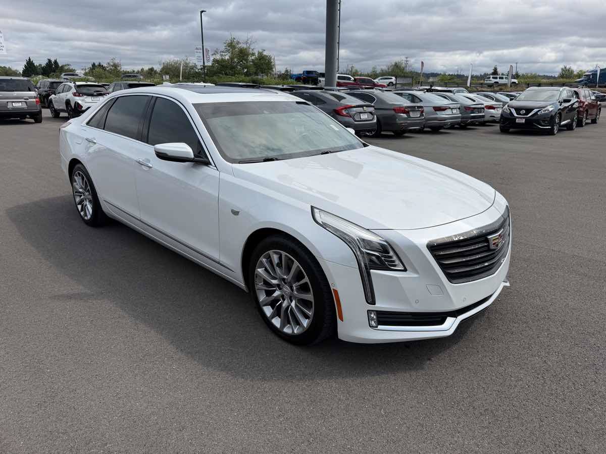 Used 2017 Cadillac CT6 Luxury AWD/4WD image 2
