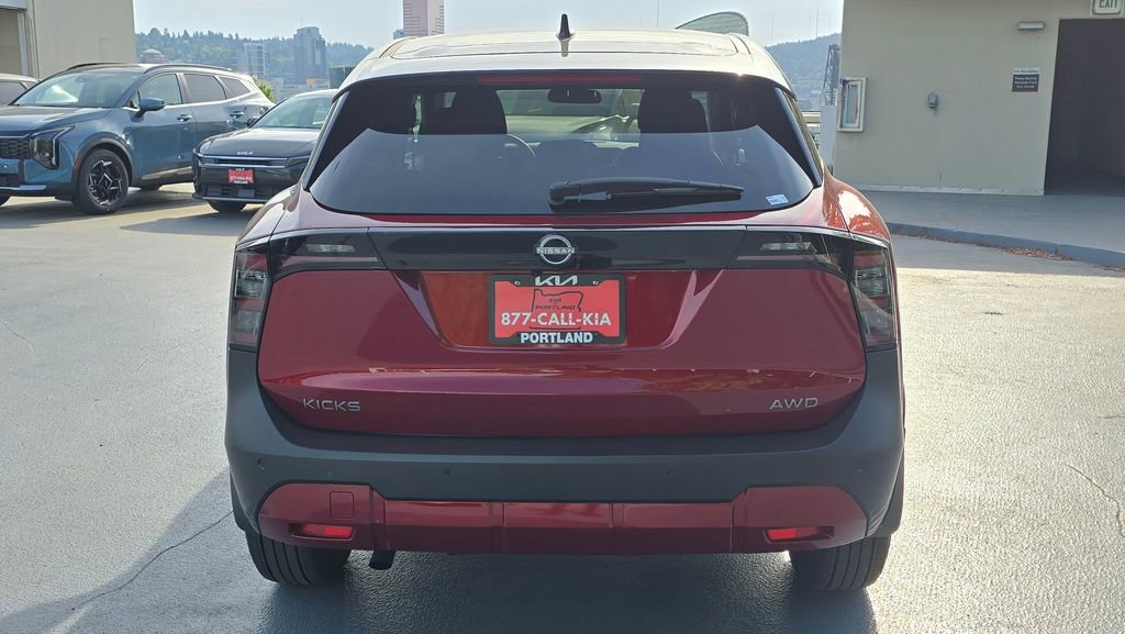 Used 2025 Nissan Kicks SV w/ Charging Package AWD/4WD image 4