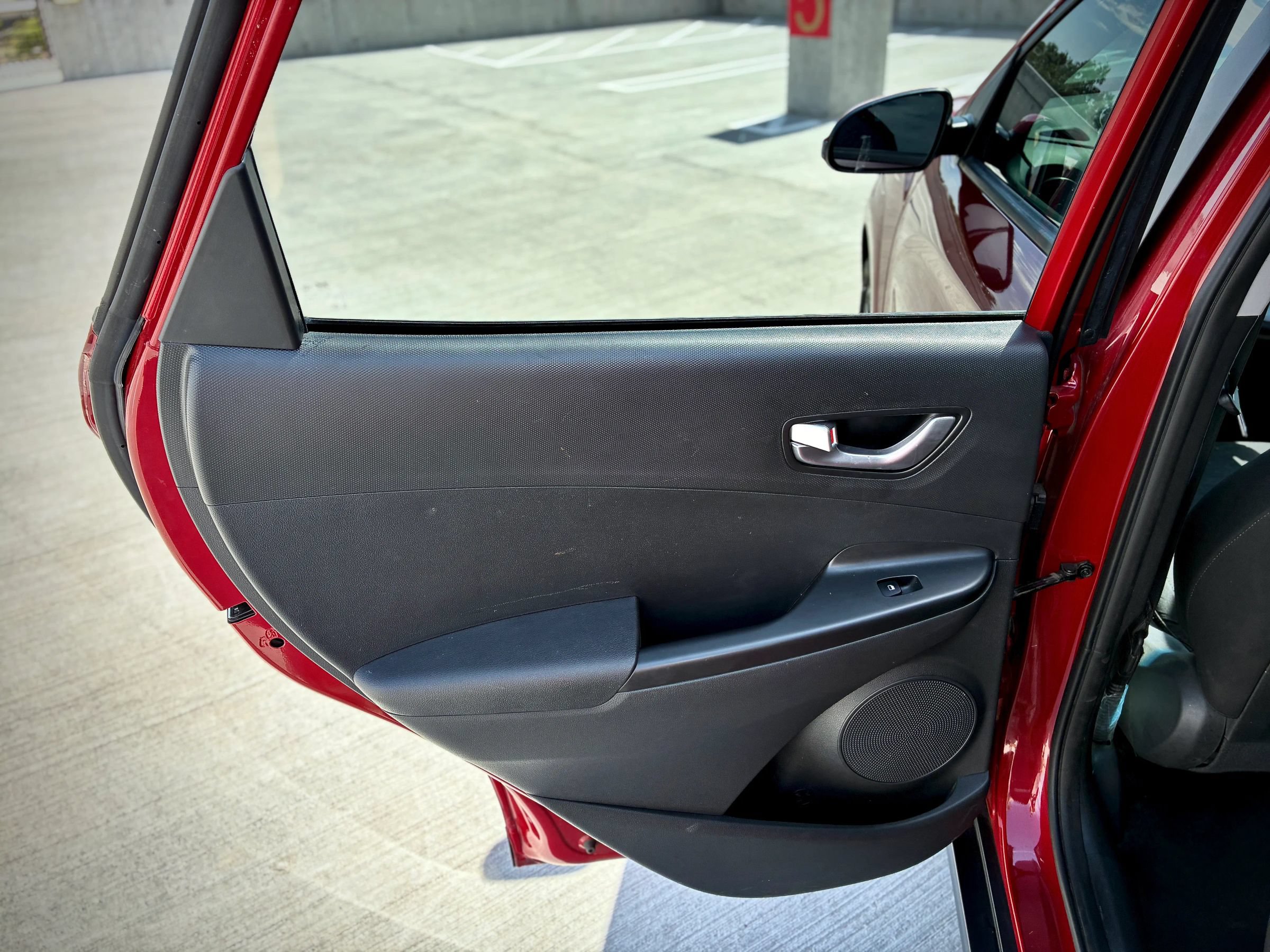 Used 2022 Hyundai Kona SEL w/ Convenience Package FWD image 21