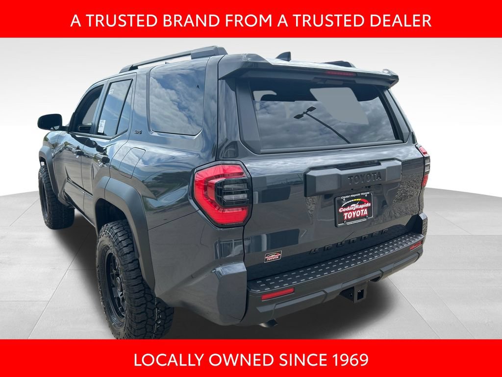New 2026 Toyota 4Runner SR5 AWD/4WD image 3