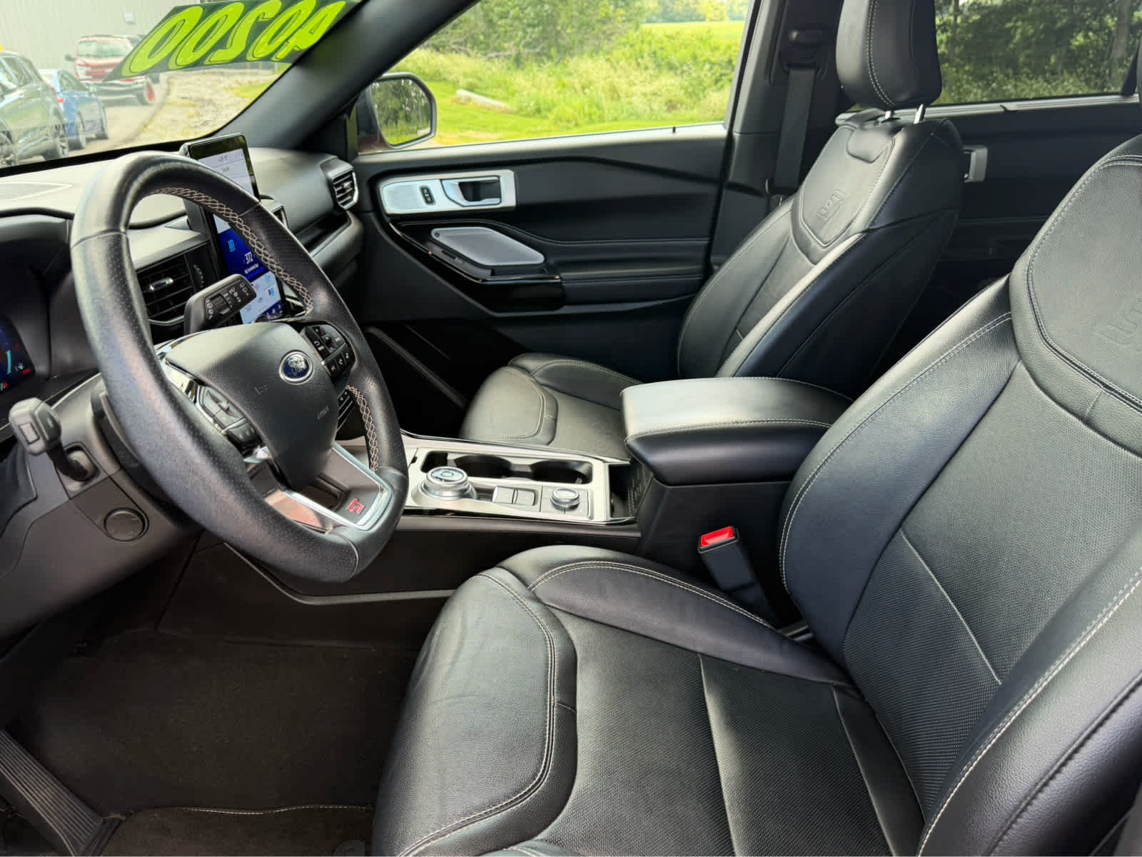 Used 2023 Ford Explorer ST w/ Equipment Group 401A AWD/4WD image 15