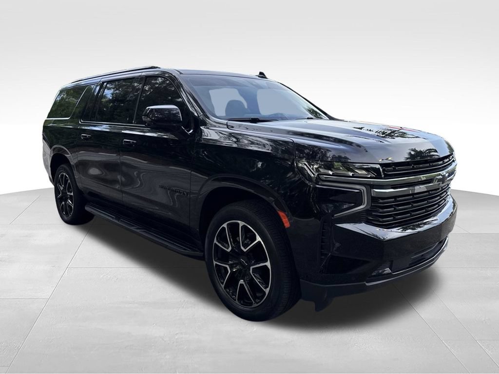 Used 2021 Chevrolet Suburban RST w/ Luxury Package RWD image 7