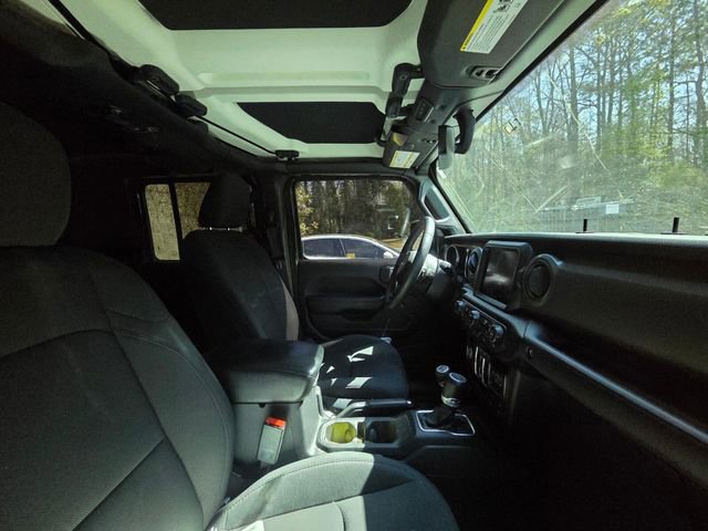 Used 2023 Jeep Gladiator Willys image 7