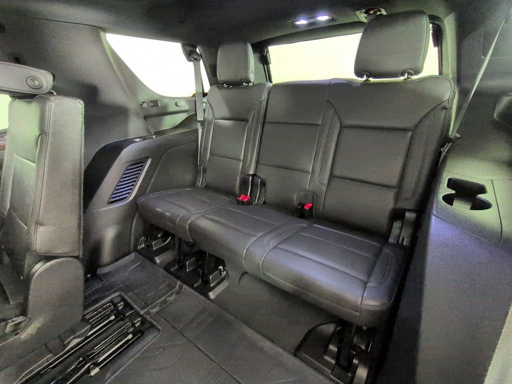 Used 2023 Chevrolet Tahoe Z71 AWD/4WD image 33