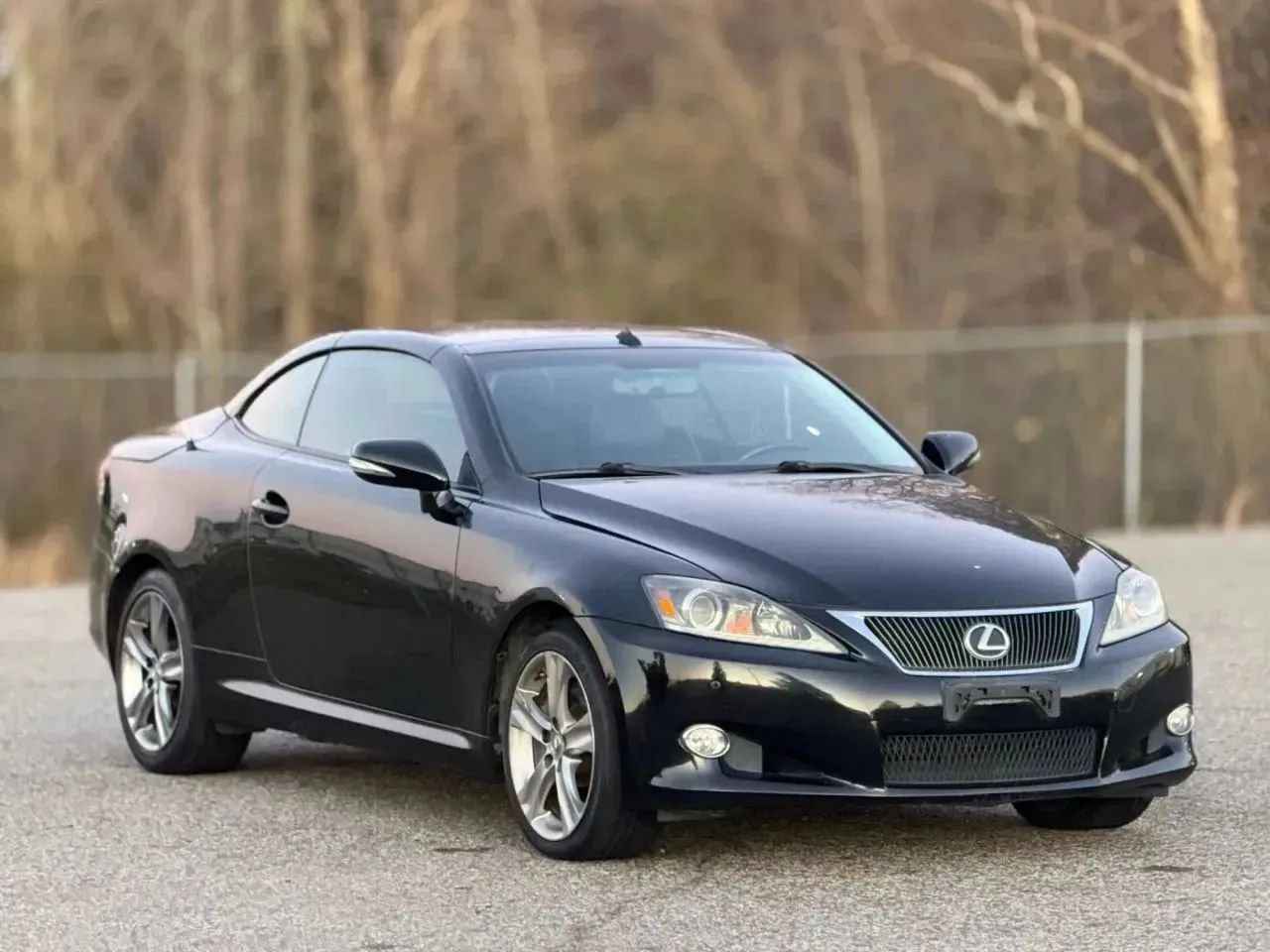 Used 2012 Lexus IS 350C w/ Luxury Pkg RWD image 1