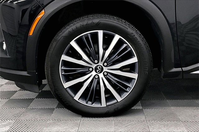 Used 2023 INFINITI QX60 Autograph image 9