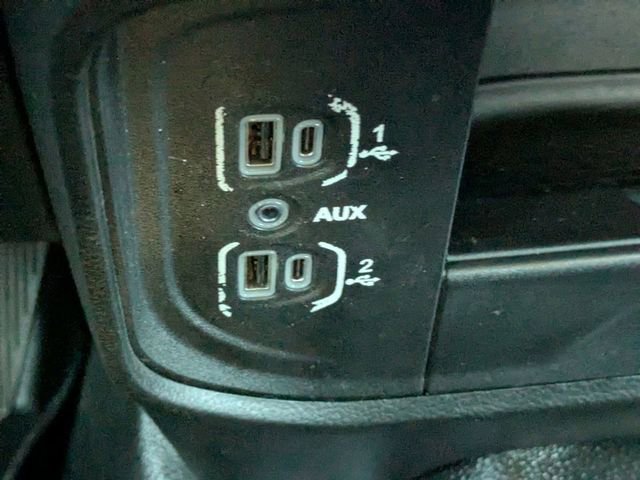 Used 2019 RAM 2500 Tradesman w/ Chrome Appearance Group image 23