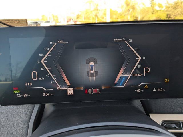 Used 2023 BMW iX xDrive50 image 31