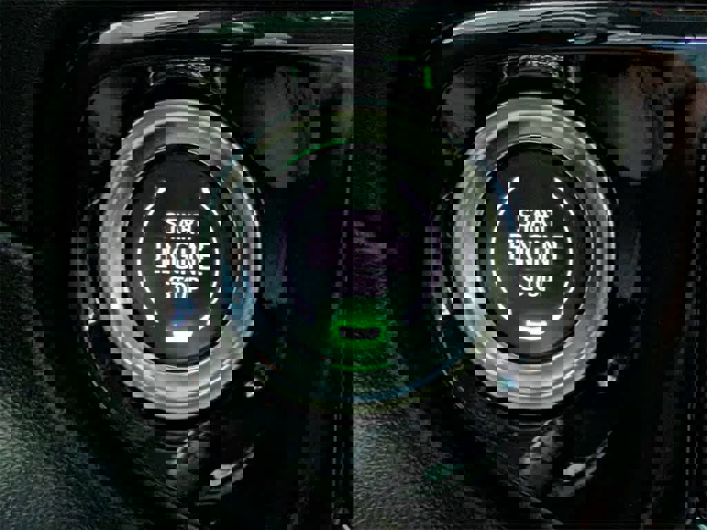 Used 2025 GMC Sierra 1500 Elevation w/ Preferred Package image 39