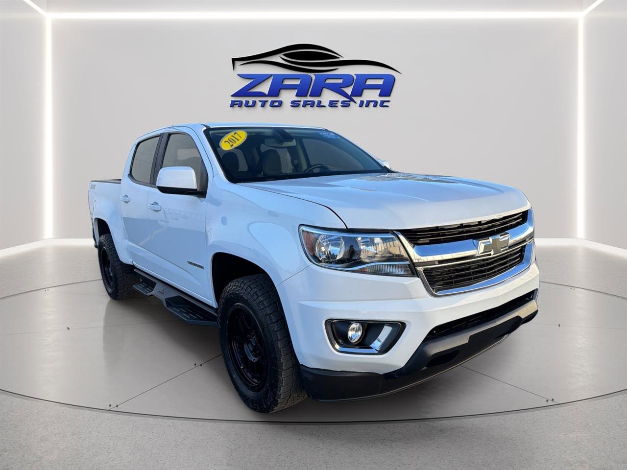 Used 2017 Chevrolet Colorado Z71 image 9