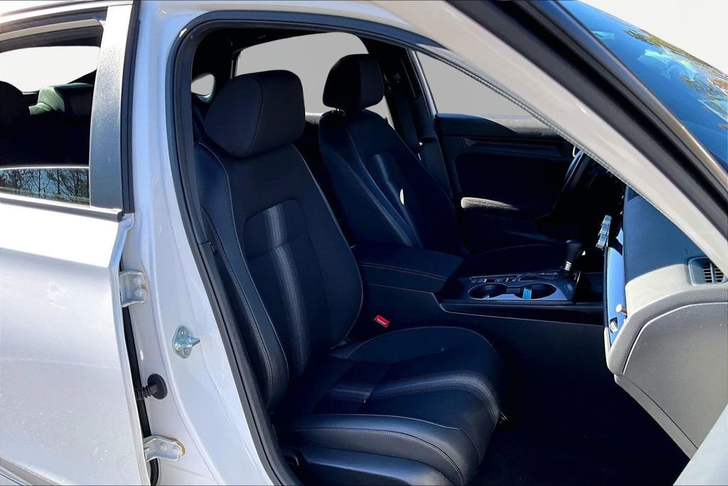 Used 2025 Honda Civic Sport image 21