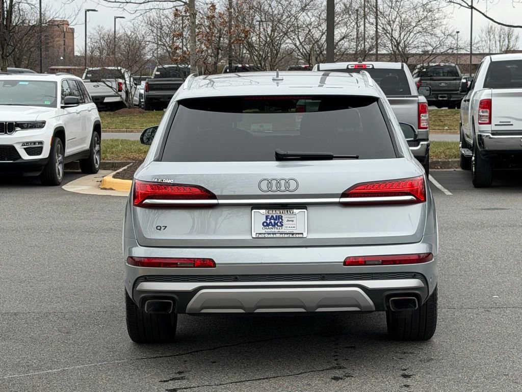 Used 2025 Audi Q7 3.0T Premium Plus image 8