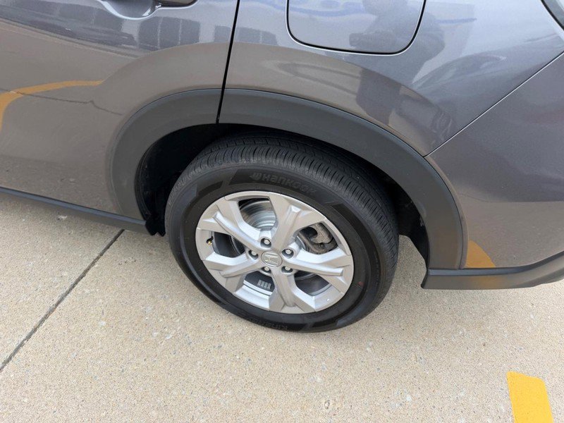 Certified 2024 Honda HR-V LX image 5
