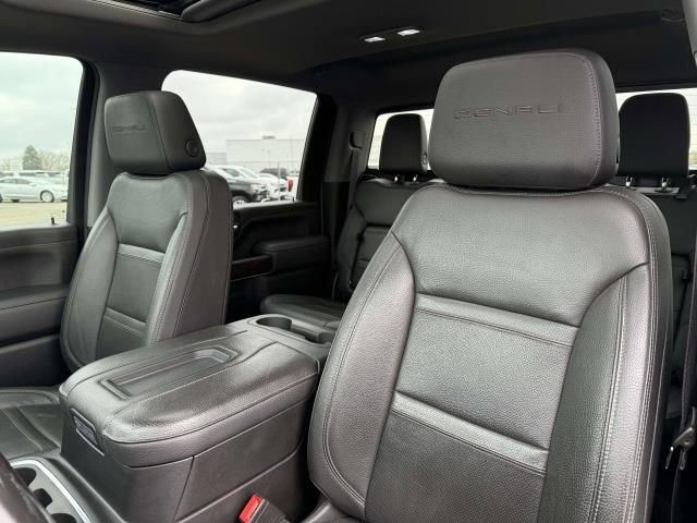 Used 2022 GMC Sierra 2500 Denali w/ Denali Black Diamond Edition image 13