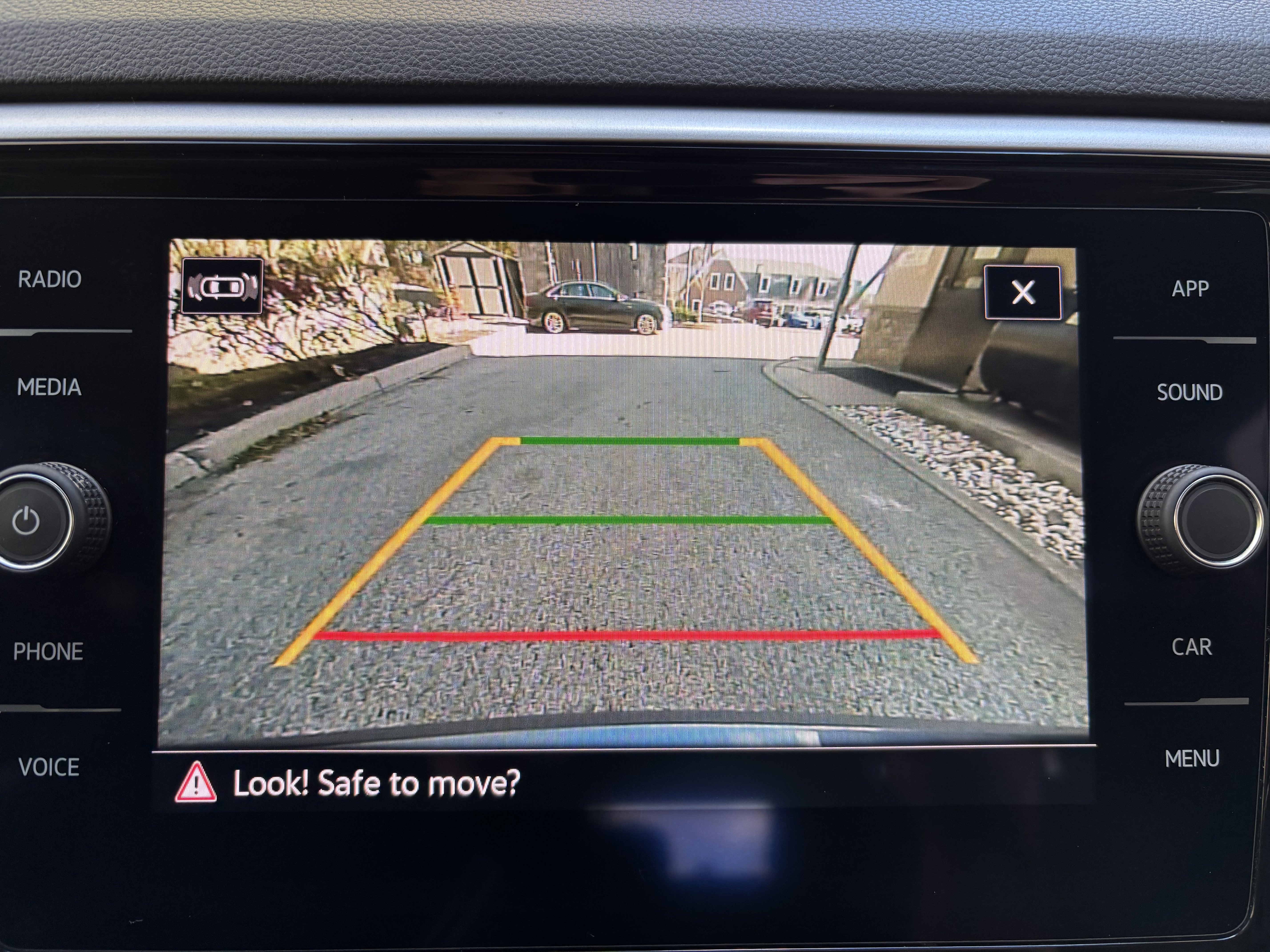 Used 2022 Volkswagen Atlas SE image 33