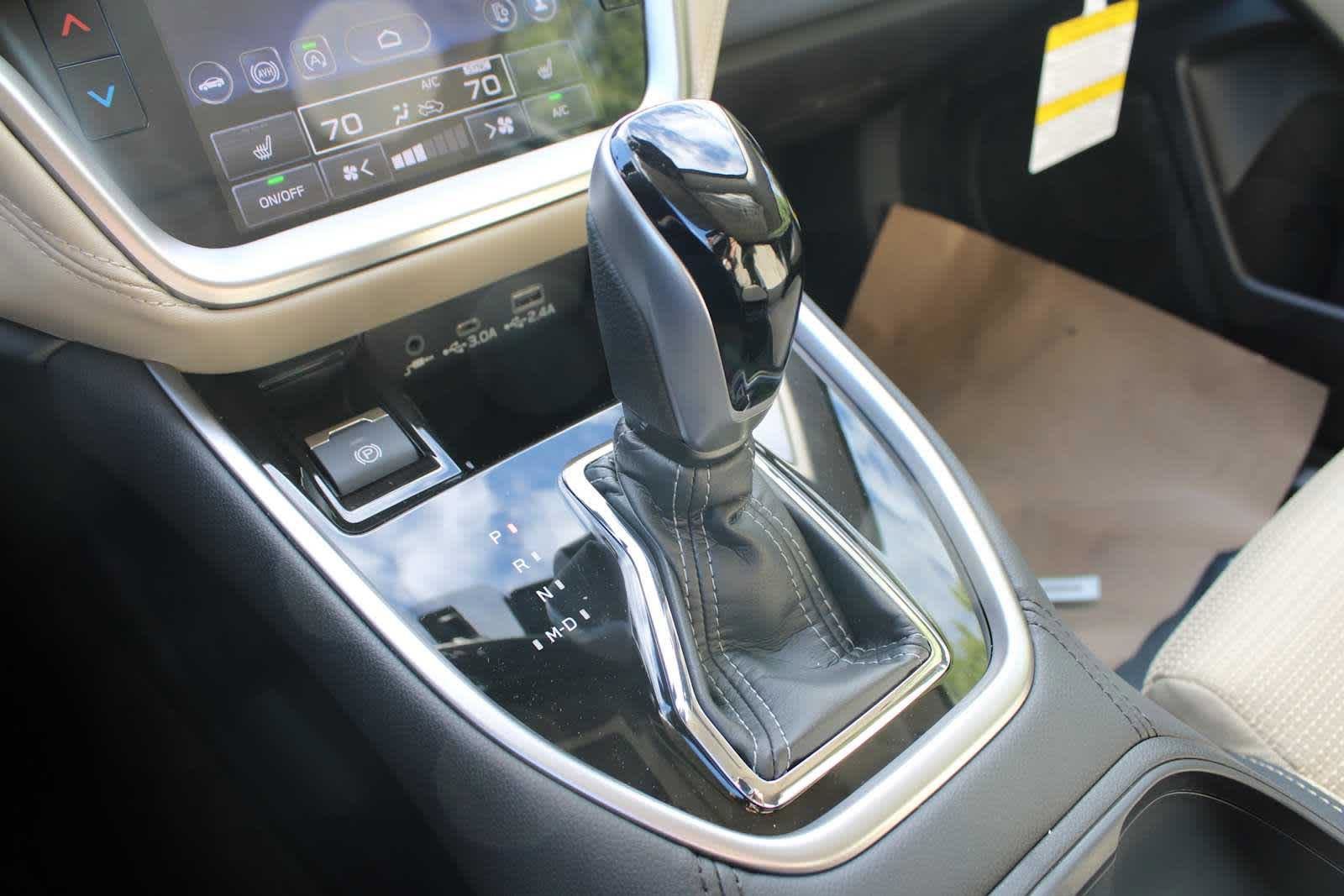 Used 2025 Subaru Outback Premium image 26