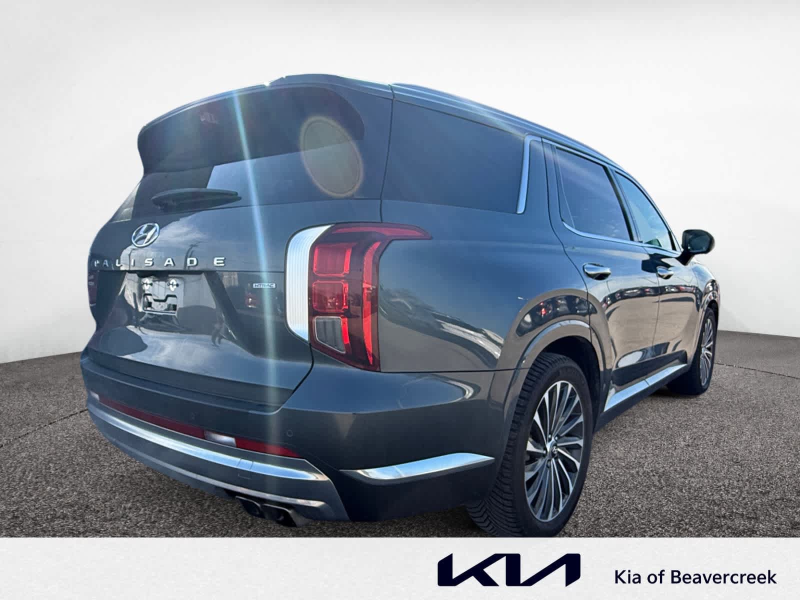 Used 2023 Hyundai Palisade Calligraphy AWD/4WD image 5
