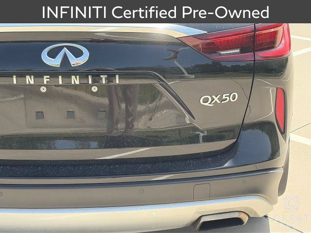 Certified 2022 INFINITI QX50 Essential FWD image 7