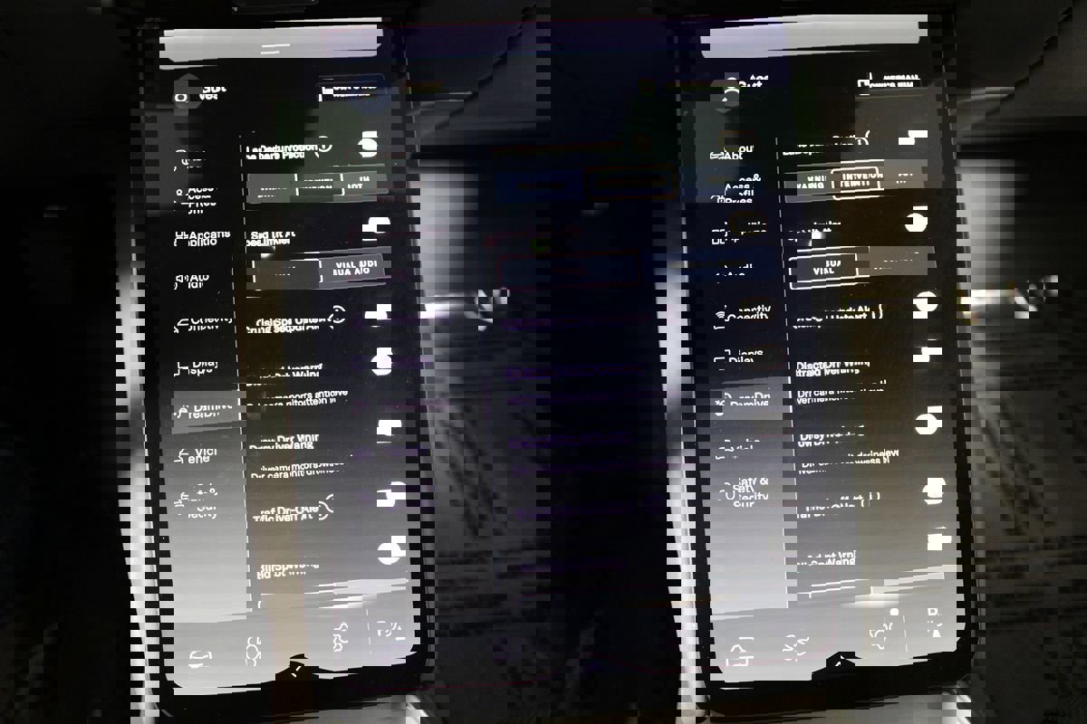 Used 2024 Lucid Air Pure image 26