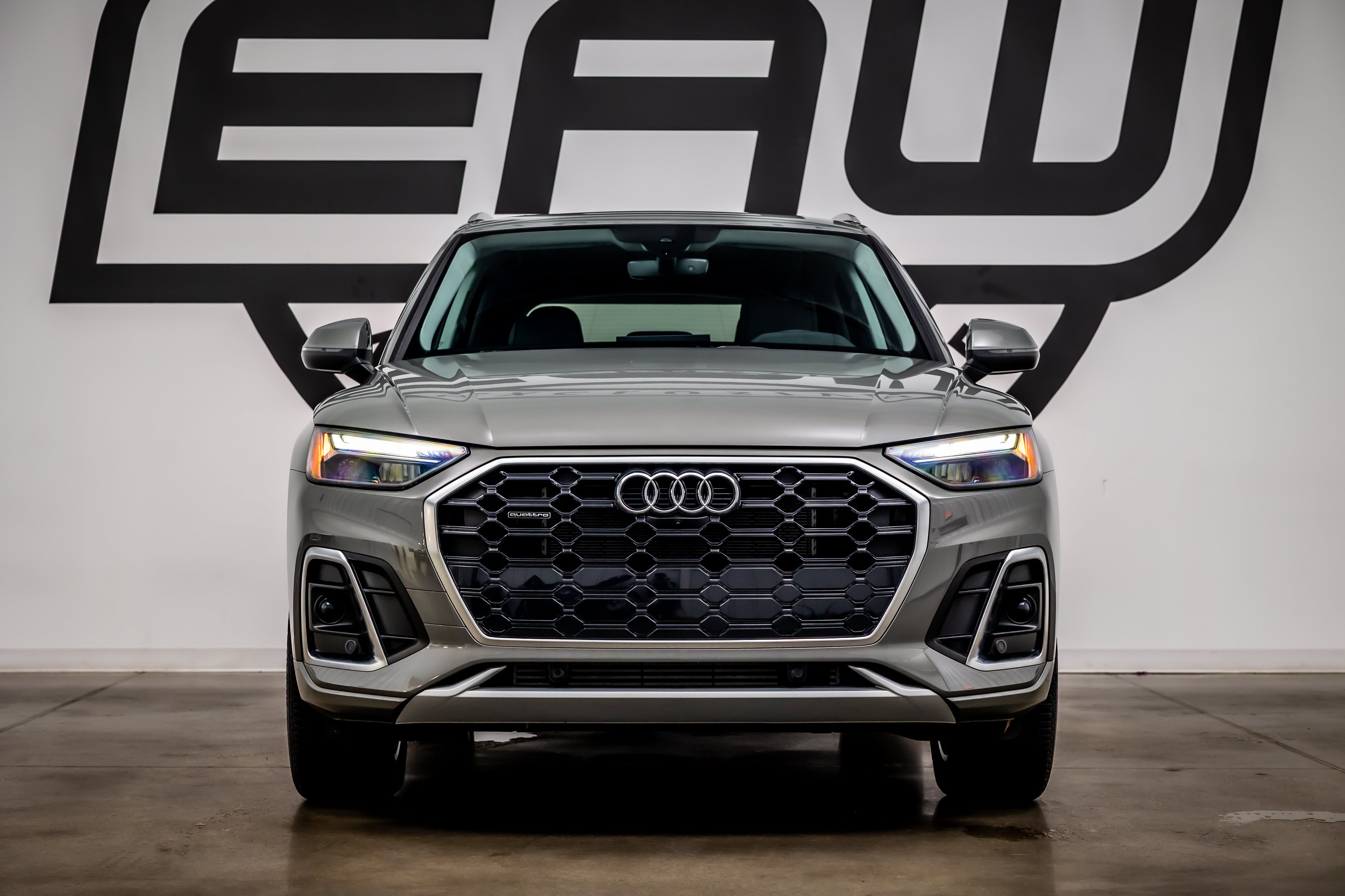 Used 2025 Audi Q5 e Premium Plus w/ Premium Plus Package AWD/4WD image 4