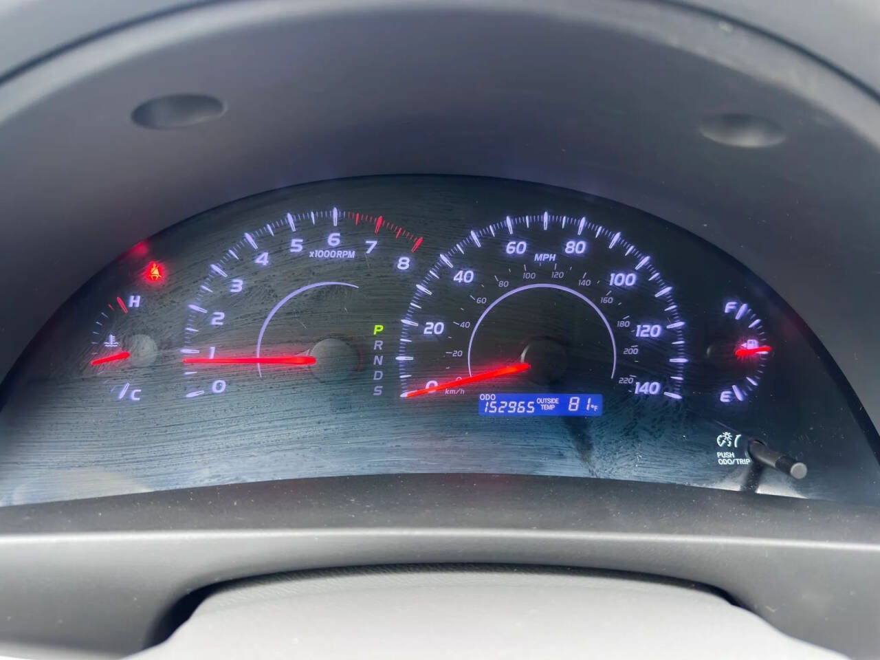 Used 2011 Toyota Camry LE FWD image 17