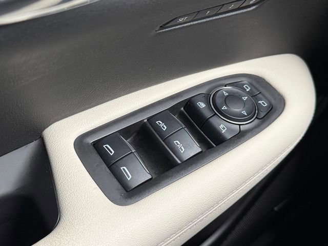 Used 2025 Cadillac XT6 Sport w/ LPO, Floor Liner Package image 24