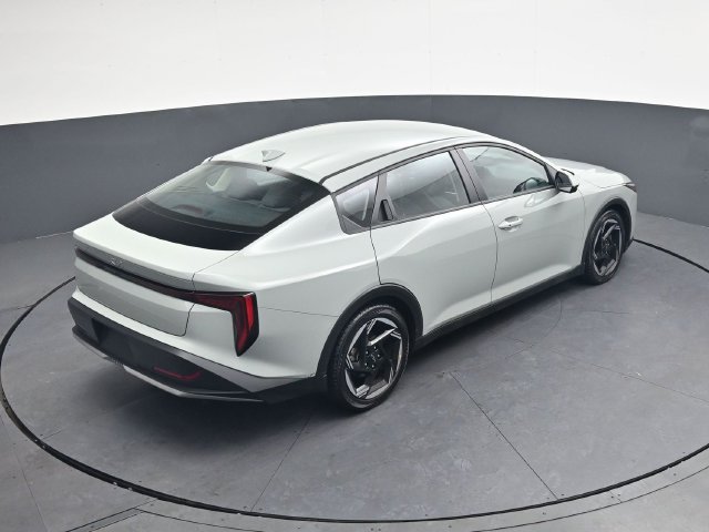 Used 2025 Kia K4 EX FWD image 25