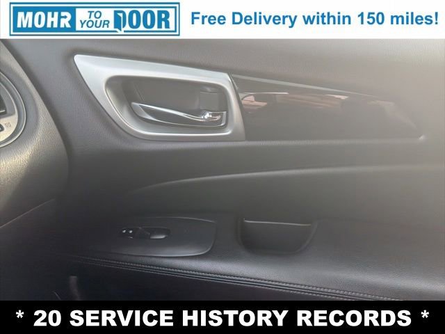 Used 2020 Nissan Pathfinder S image 26