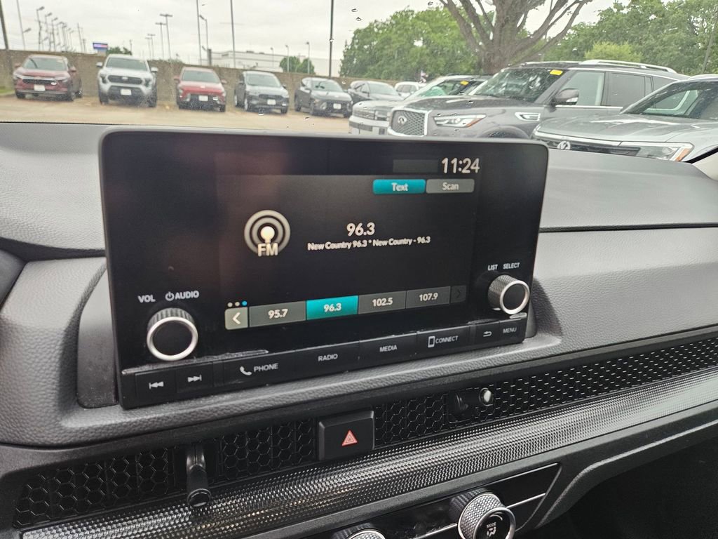 Used 2025 Honda CR-V LX image 21