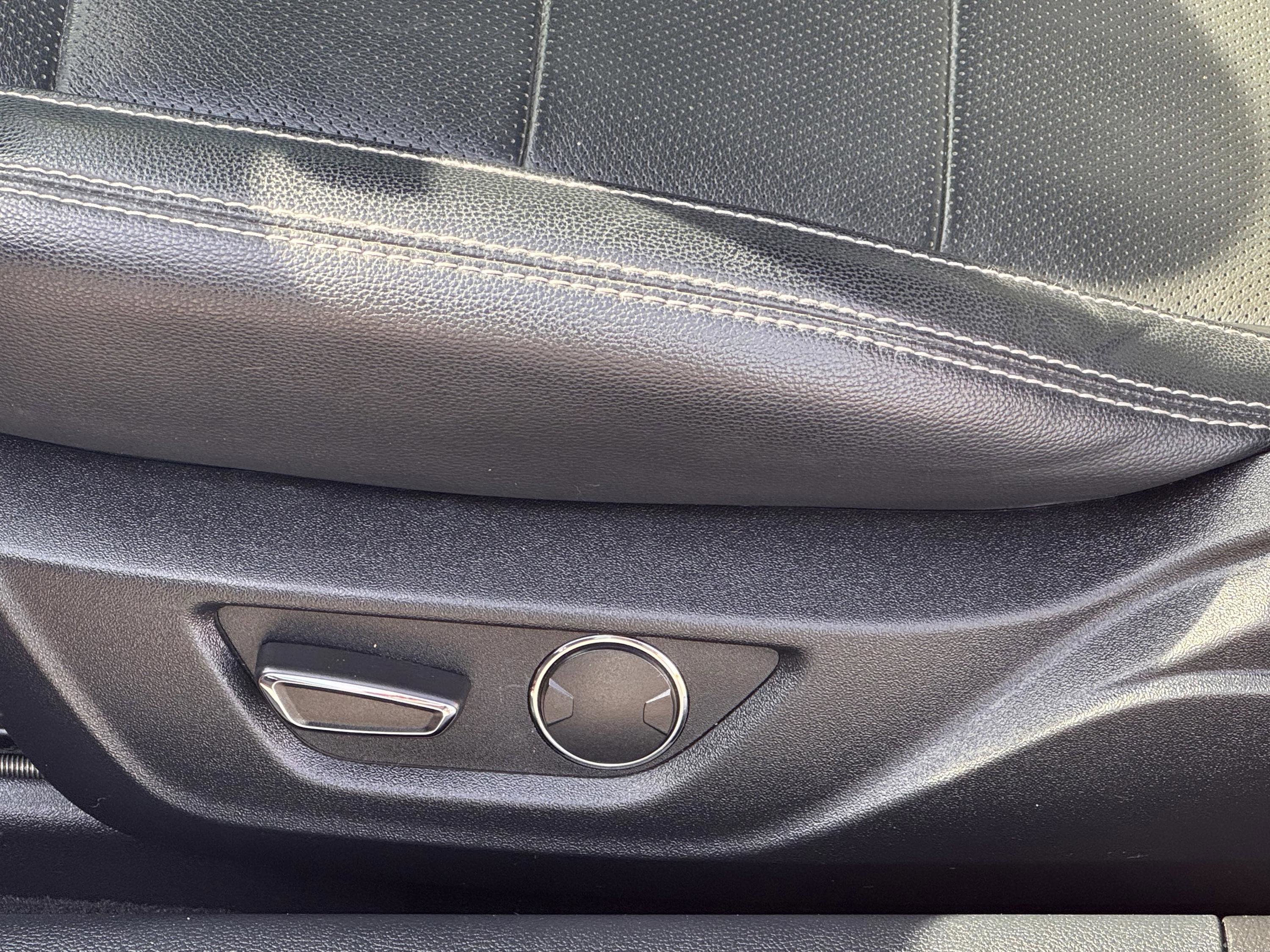 Used 2019 Ford Mustang GT Premium image 16