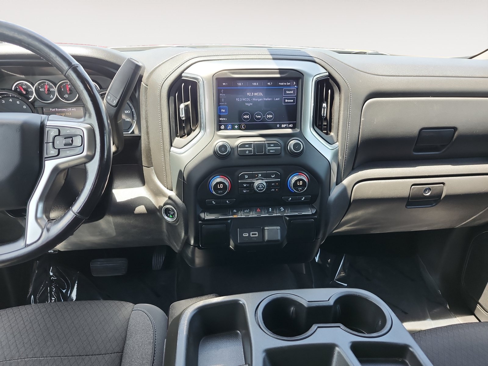 Used 2020 Chevrolet Silverado 1500 LT w/ All-Star Edition AWD/4WD image 11