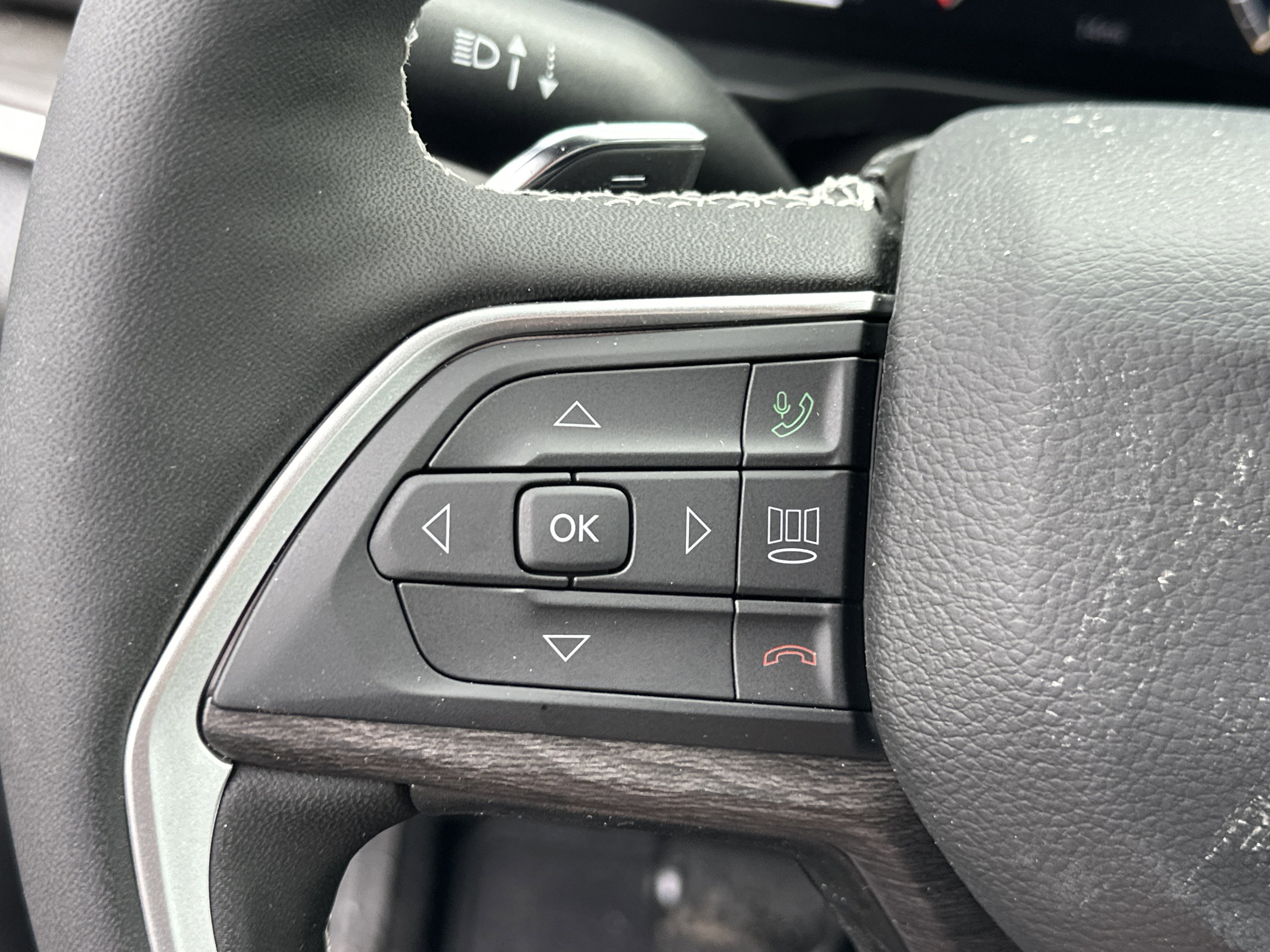 New 2026 Jeep Grand Cherokee Limited w/ Limited Altitude Package image 10