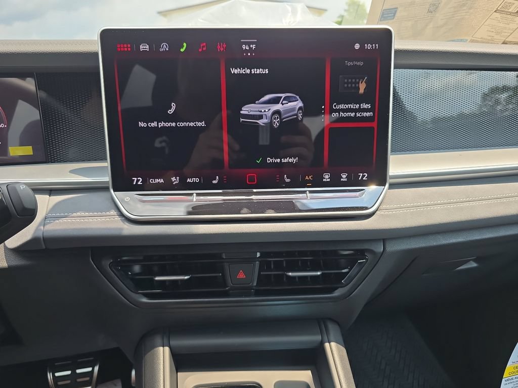 New 2026 Volkswagen Tiguan SE R-Line AWD/4WD image 16